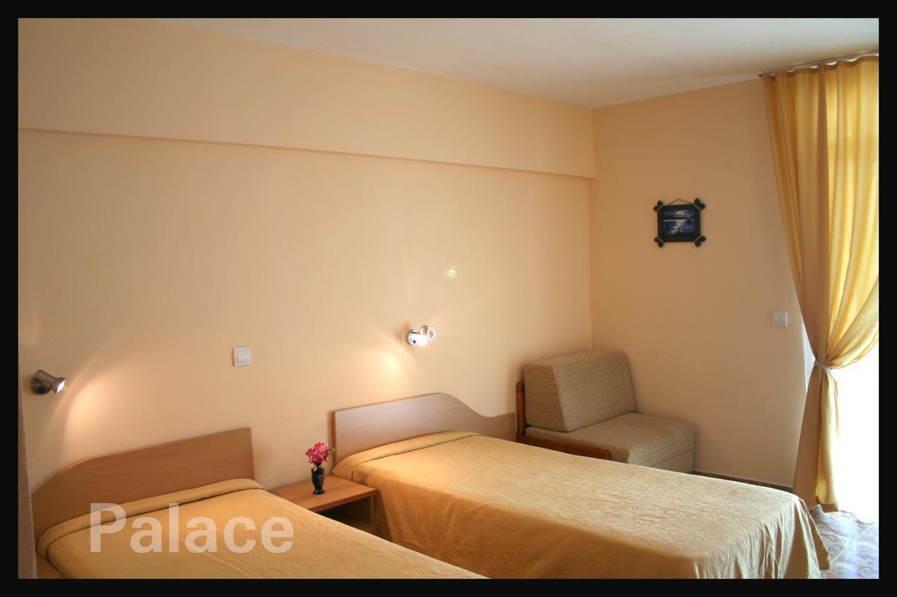 Hotel Palace 크레네보 외부 사진